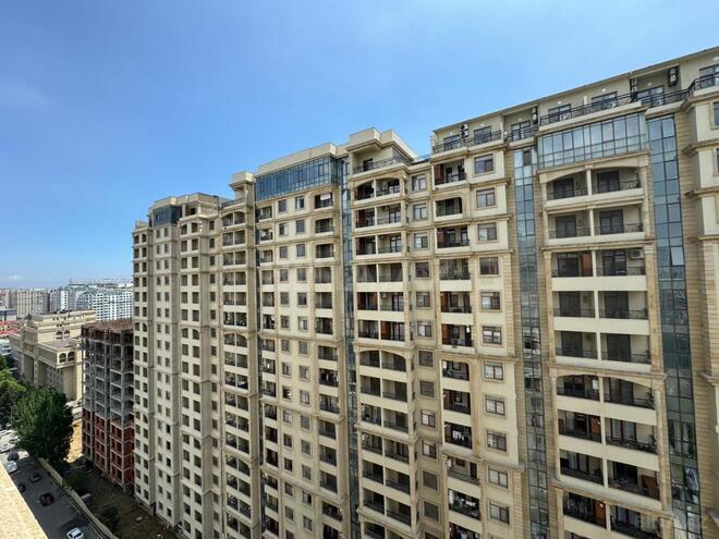 Продаётся 3-комн. новостройка 140 м², Насиминский  р., photo 1 from 12