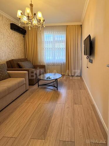 Продаётся 3-комн. вторичка 90 м², пос. Ени Гюнешли, photo 1 from 27