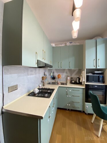 Продаётся 2-комн. вторичка 60 м², м. Ази Асланов, photo 9 from 21