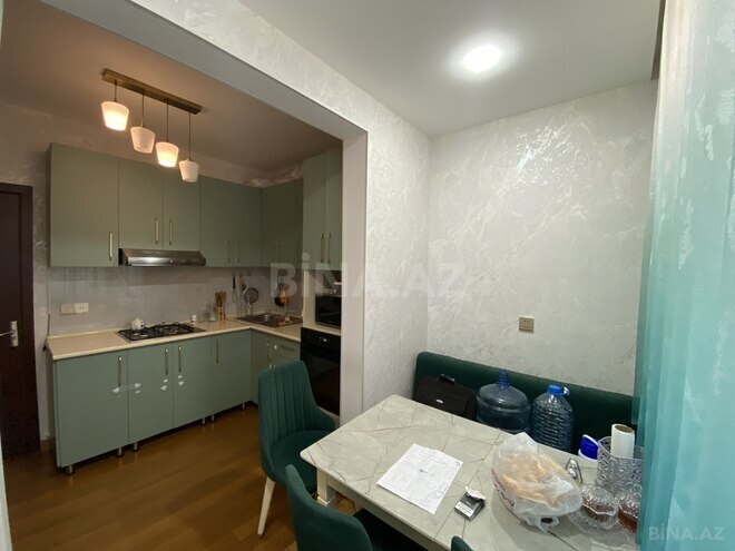 Продаётся 2-комн. вторичка 60 м², м. Ази Асланов, photo 14 from 21