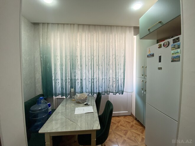 Продаётся 2-комн. вторичка 60 м², м. Ази Асланов, photo 12 from 21