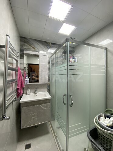 Продаётся 2-комн. вторичка 60 м², м. Ази Асланов, photo 19 from 21