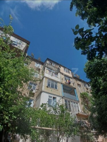 Продаётся 1-комн. вторичка 32 м², м. Нариман Нариманов, photo 1 from 8