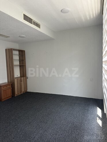 Сдаётся 1-комн. офис 27 м², м. Дернегюль, photo 3 from 5