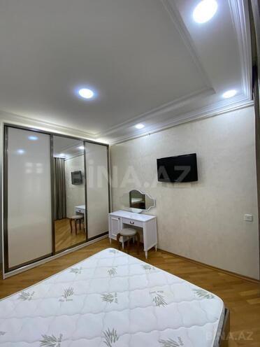 İcarəyə verilir 3 otaqlı yeni tikili 130 m², İnşaatçılar m., photo 10 from 24