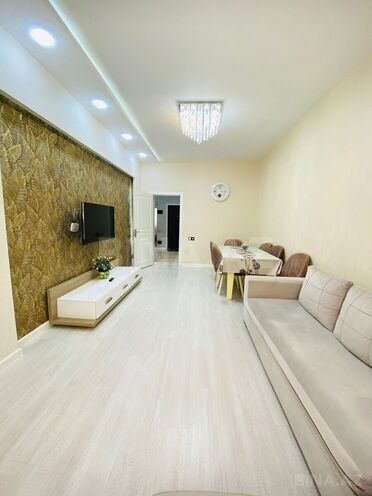 Продаётся 2-комн. вторичка 50 м², м. Насими, photo 3 from 10