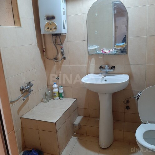 Продаётся 1-комн. вторичка 29.5 м², м. Нефтчиляр, photo 6 from 8
