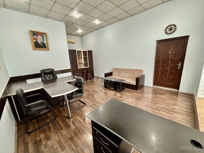 Сдаётся 1-комн. офис 40 м², м. 8 ноября, photo 3 from 7
