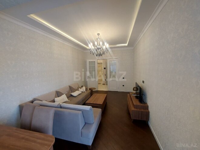 Сдаётся 2-комн. новостройка 75 м², Насиминский  р., photo 1 from 11