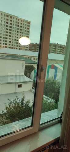 Продаётся 2-комн. вторичка 44 м², м. Элмляр Академиясы, photo 4 from 9