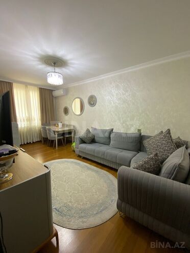 Продаётся 2-комн. вторичка 60 м², м. Ази Асланов, photo 1 from 19