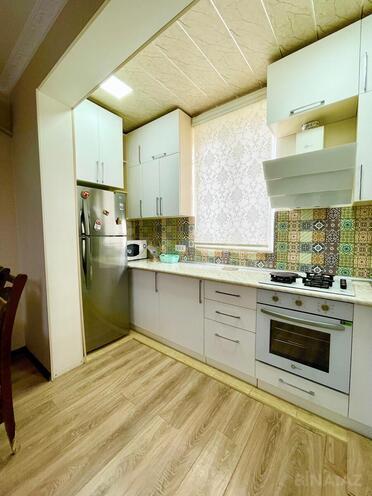 Сдаётся 3-комн. вторичка 55 м², м. Мемар Аджеми, photo 7 from 17