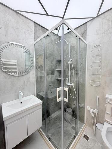 Продаётся 2-комн. новостройка 42 м², м. Кара Караев, photo 7 from 9