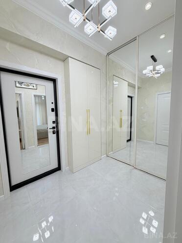 Продаётся 2-комн. новостройка 42 м², м. Кара Караев, photo 8 from 9
