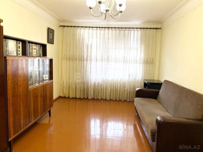 Продаётся 3-комн. вторичка 70 м², м. Элмляр Академиясы, photo 5 from 19