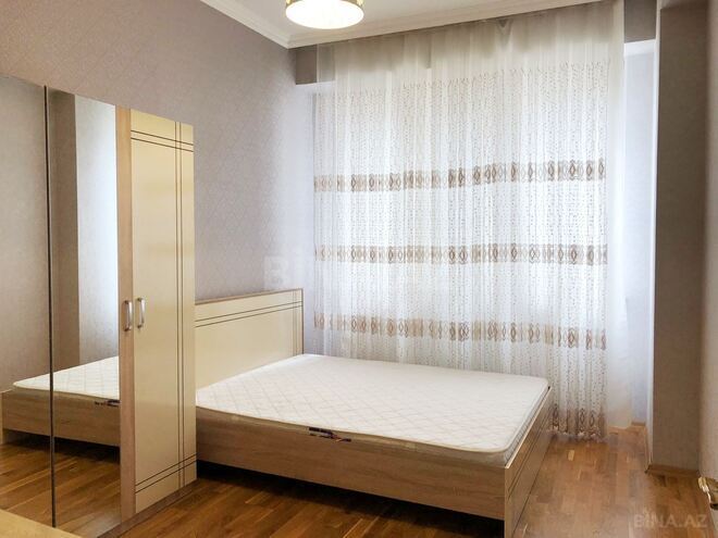 Сдаётся 2-комн. новостройка 70 м², м. Кара Караев, photo 4 from 12