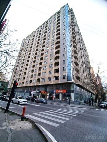 Продаётся 3-комн. новостройка 141 м², м. 28 мая, photo 1 from 9