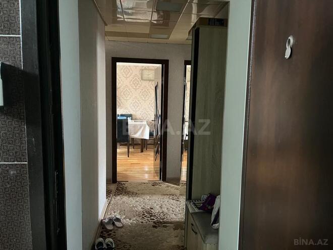 Продаётся 3-комн. вторичка 70 м², м. Элмляр Академиясы, photo 6 from 17
