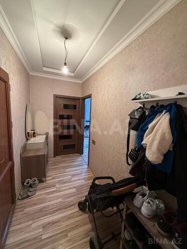 Продаётся 2-комн. вторичка 56 м², photo 1 from 16