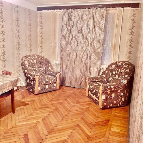 Продаётся 1-комн. новостройка 45 м², м. Кара Караев, photo 1 from 10