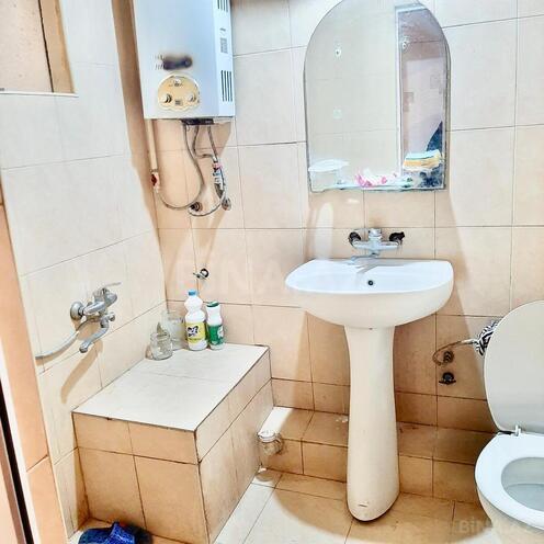Продаётся 1-комн. новостройка 45 м², м. Кара Караев, photo 7 from 10