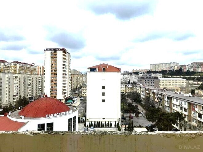 Продаётся 2-комн. вторичка 60 м², м. Ази Асланов, photo 7 from 14