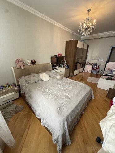 Сдаётся 3-комн. новостройка 140 м², м. Кара Караев, photo 8 from 17