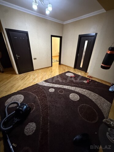 Сдаётся 3-комн. новостройка 140 м², м. Кара Караев, photo 13 from 17