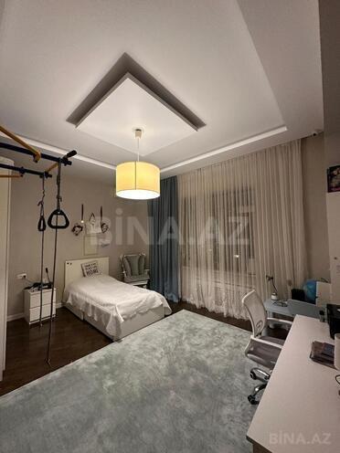 Продаётся 4-комн. новостройка 200 м², м. Низами, photo 13 from 16