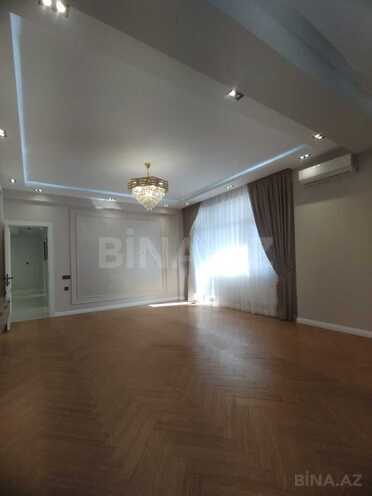 Продаётся 3-комн. новостройка 132 м², м. Низами, photo 10 from 28