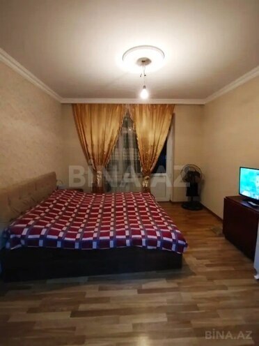 Продаётся 2-комн. вторичка 60 м², м. Ази Асланов, photo 4 from 11