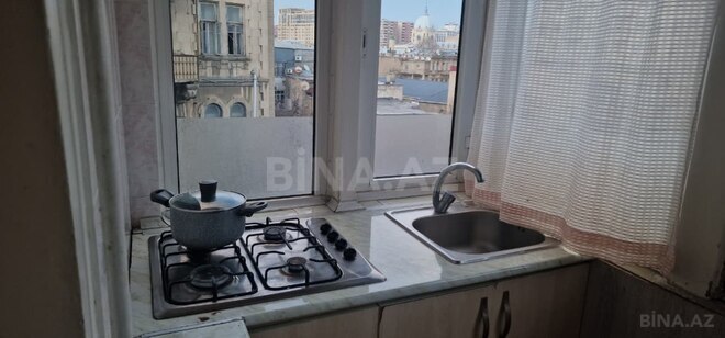 Сдаётся 1-комн. вторичка 35 м², м. Низами, photo 4 from 7