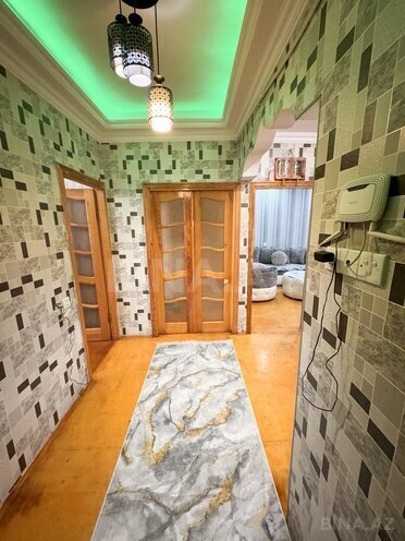 Продаётся 3-комн. вторичка 75 м², м. Ази Асланов, photo 3 from 8