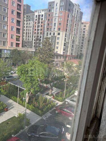 Продаётся 3-комн. вторичка 65 м², м. Кара Караев, photo 11 from 17