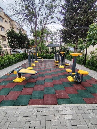 Продаётся 3-комн. вторичка 65 м², м. Кара Караев, photo 4 from 17