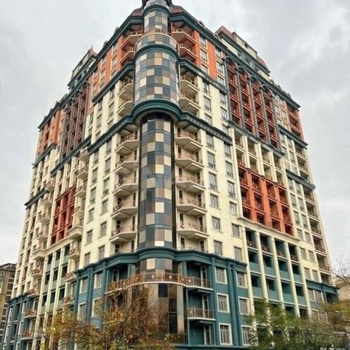 Продаётся 4-комн. новостройка 165 м², Насиминский  р., photo 1 from 23