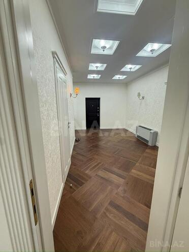 Продаётся 3-комн. новостройка 160 м², м. Элмляр Академиясы, photo 4 from 19