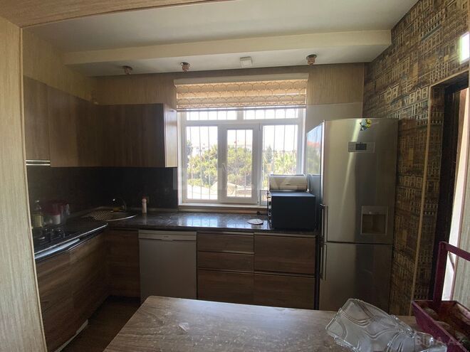 Продаётся 3-комн. вторичка 70 м², м. Нариман Нариманов, photo 5 from 12