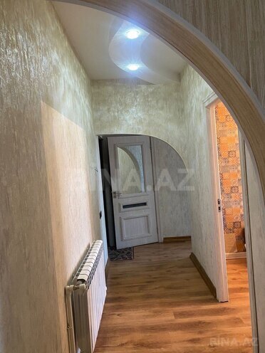 Продаётся 3-комн. вторичка 70 м², м. Нариман Нариманов, photo 3 from 12