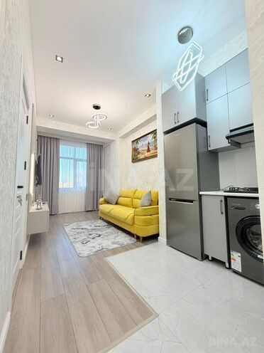 Сдаётся 2-комн. новостройка 52 м², м. Кара Караев, photo 1 from 14