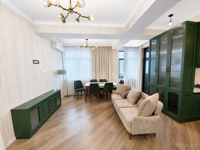 Продаётся 3-комн. новостройка 70 м², пос. Бадамдар, photo 1 from 13