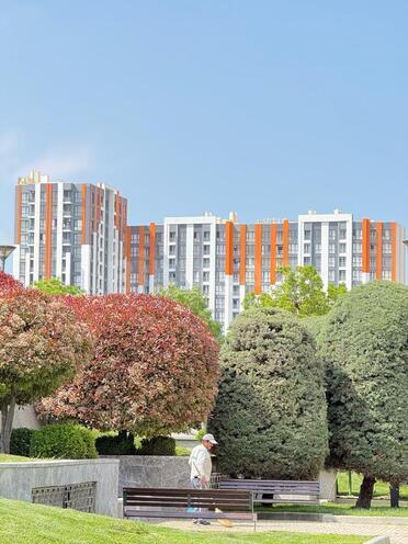 Сдаётся 3-комн. новостройка 90 м², м. Иншаатчылар, photo 1 from 22