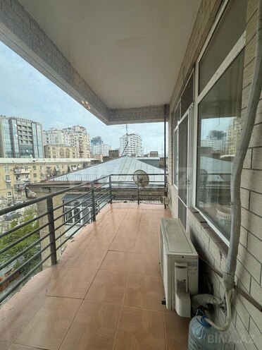 Продаётся 3-комн. новостройка 120 м², м. Элмляр Академиясы, photo 13 from 16