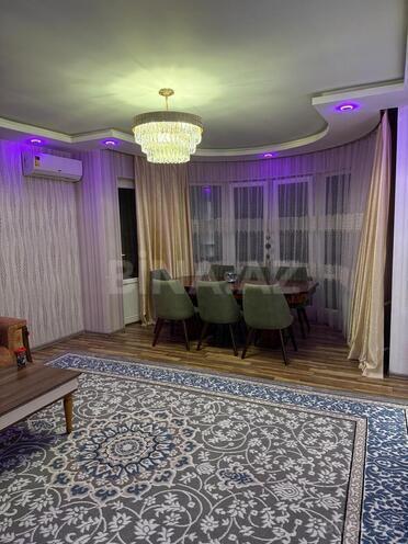 Сдаётся 3-комн. новостройка 135 м², Насиминский  р., photo 4 from 22