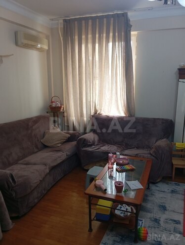 Продаётся 2-комн. вторичка 53 м², м. Ичеришехер, photo 3 from 13