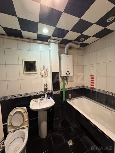 Продаётся 3-комн. вторичка 73 м², м. Нефтчиляр, photo 7 from 14