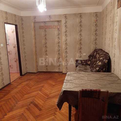 Продаётся 1-комн. вторичка 35 м², м. Нефтчиляр, photo 9 from 10
