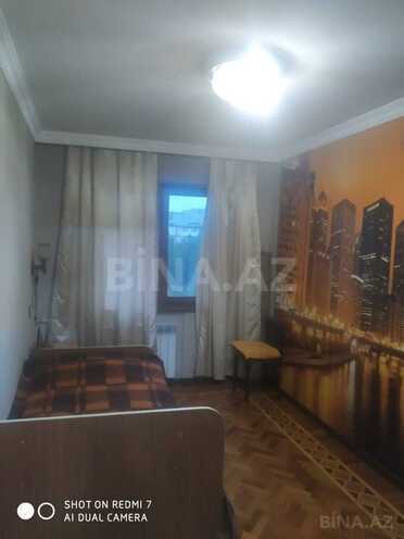 Сдаётся 3-комн. вторичка 70 м², м. Нефтчиляр, photo 3 from 10