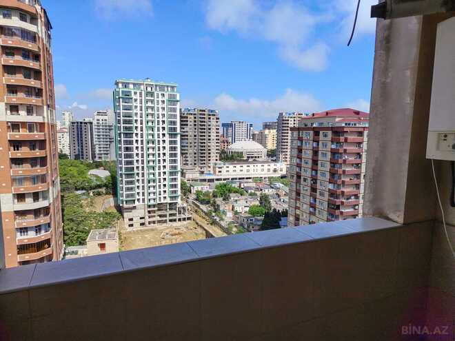 Сдаётся 2-комн. новостройка 70 м², м. Низами, photo 12 from 17