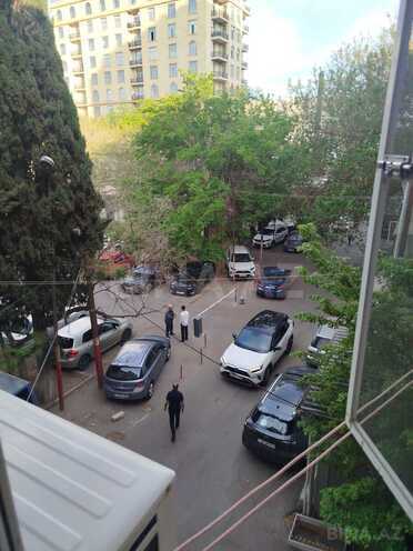 Продаётся 3-комн. вторичка 65 м², м. Гянджлик, photo 17 from 18